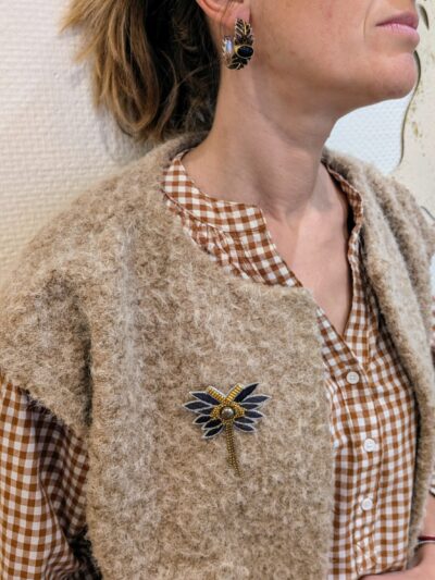 Broches papillon en broderie