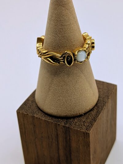 Bague serpent main oeil nacre