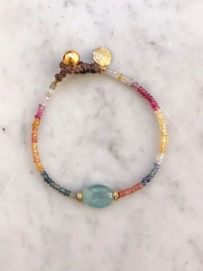 Bracelet 17 cm en multisaphirs et aigue-marine, pièce unique faite en atelier Italien