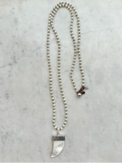 Collier long de 77 cm Sautoir en perles d'eau douce et pyrite Jaipur en nacre et argent massif Fait main en Italie