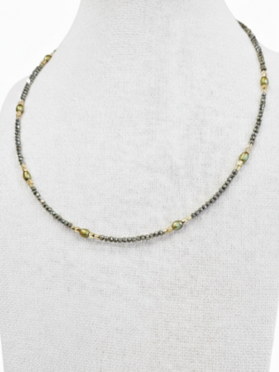 collier choker en Pyrite