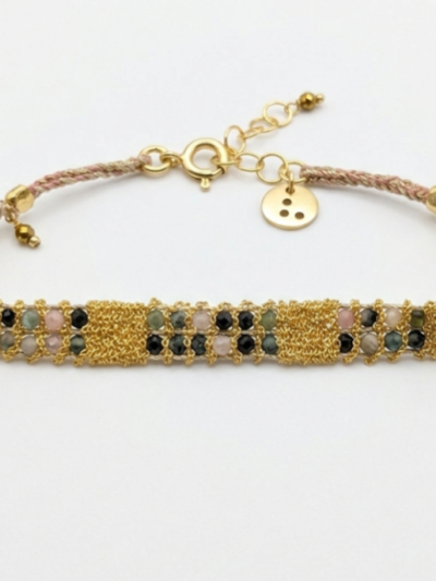 Bracelet en fils d'argent doré à l'or 24 carats et fils de soie Tissage autour de la pierre naturelle de Tourmaline Longueur de 15 à 18 cm Travail artisanal fait main à Milan