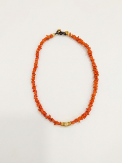 Collier en Corail rouge d'élevage en méditerranée, vermeil et zirconium. Création artisanale en atelier en Sicile. Pièce unique. Longueur 38 cm