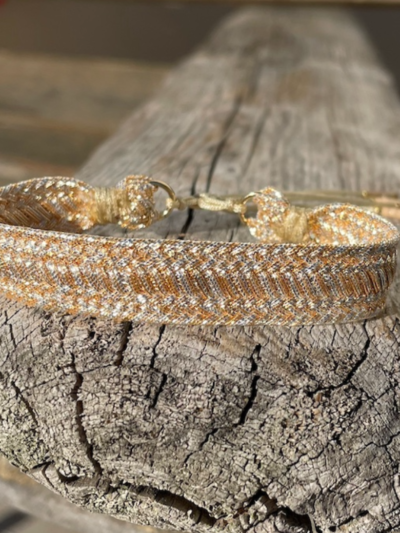 Bracelet en fils de soie Lys bronze